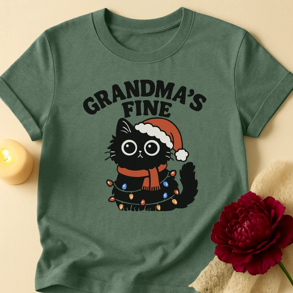 Tangled Cat Grandma Christmas T-Shirt