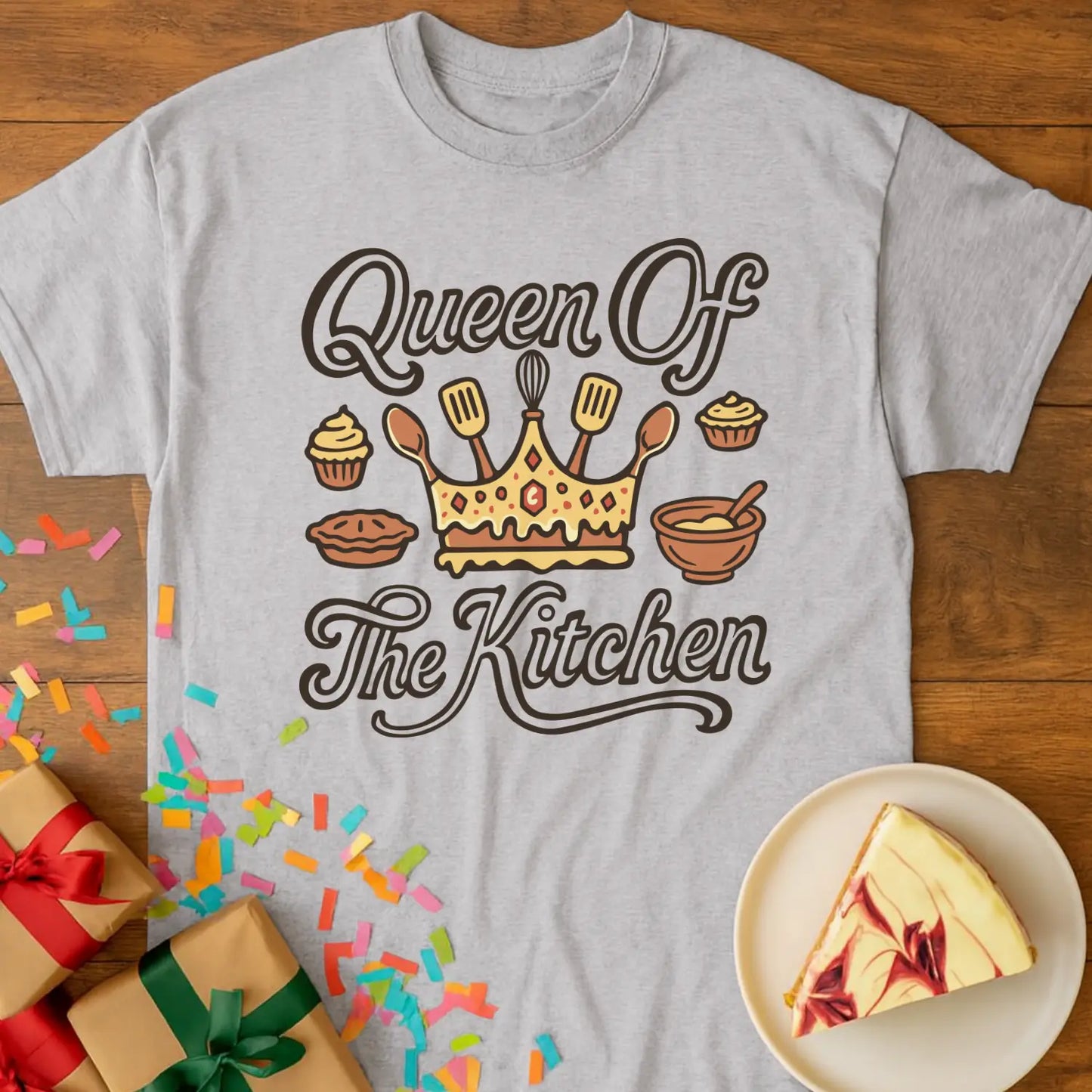 Queen Of Kitchen Grandma T-Shirt