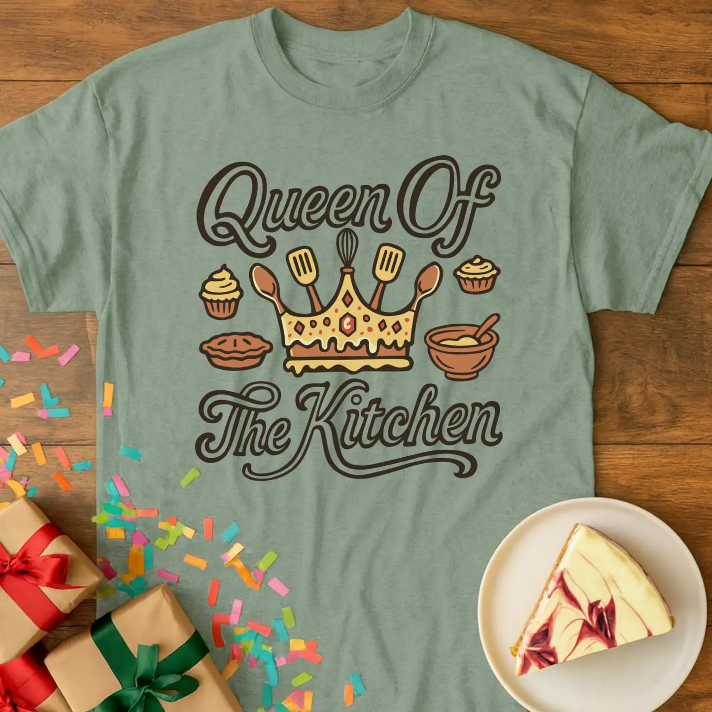 Queen Of Kitchen Grandma T-Shirt